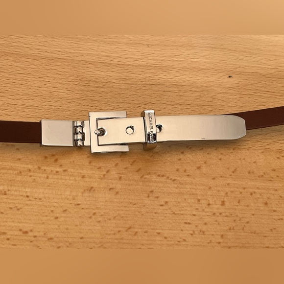 Women’s Michael Kors Skinny Brown Leather With Silver Metal Buckle Waist Belt - Picture 6 of 8
